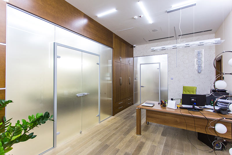 MG 50 Staklene kancelarijske pregrade