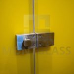 DIS Poslovna zgrada Krnjevo Staklene sanitarne kabine 7